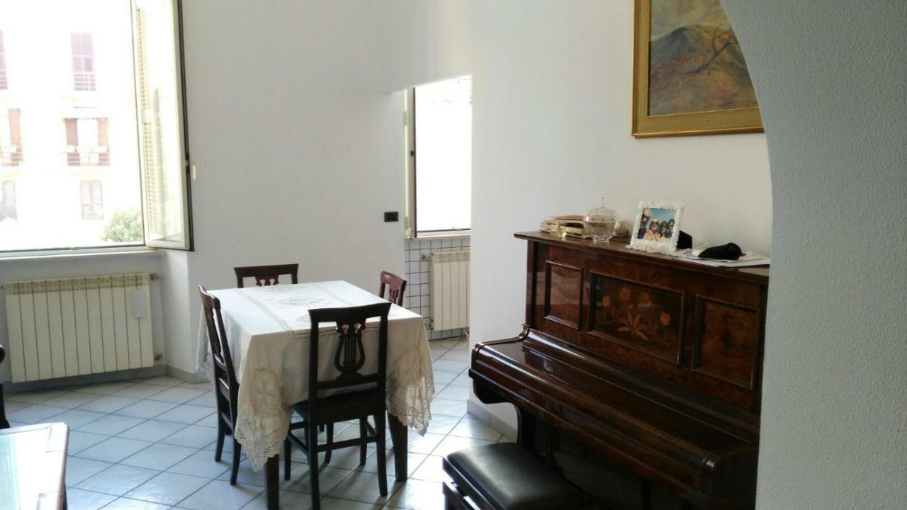Whole Holiday Home Apartment Splendid Civitavecchia Da Pamino & Priscilla 외부 사진